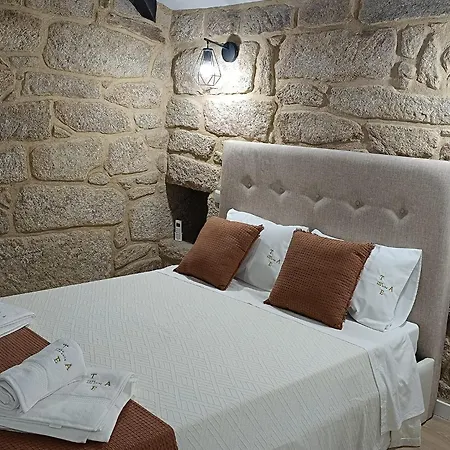 Vilar Rural - Casa Dos Avos * Tangil