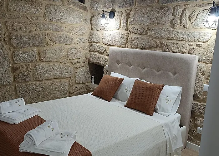 Vilar Rural - Casa Dos Avos * Tangil